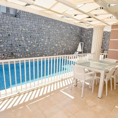 Willa Maya The Royal Links Sarıgerme