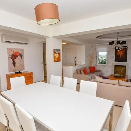 Vilă Maya The Royal Links *