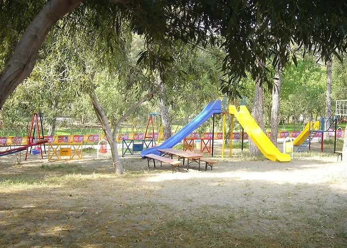 Maya The Royal Links Villa *