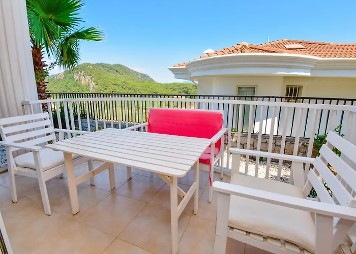 Maya The Royal Links Villa *