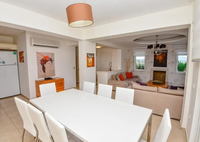 Maya The Royal Links * Sarigerme