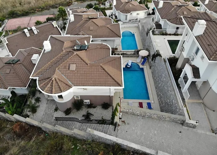 Maya The Royal Links Villa *